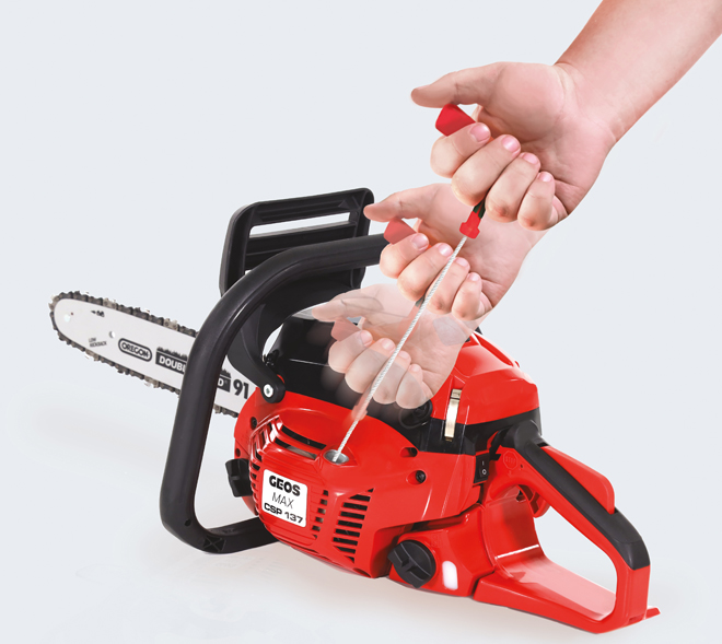 <b>Система легкого запуска EASY START</b> позволяет не прилагать лишних усилий при продергивании ручки стартера.