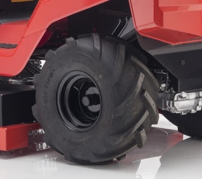 Комплект колёс для трактора с агрессивным профилем 23"