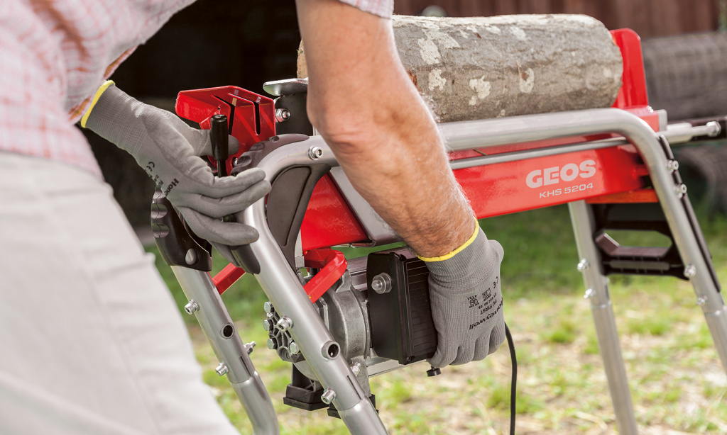 GEOS дровокол.jpg