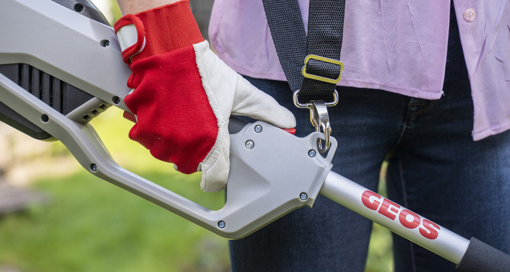 GEOS электротриммер 1000E 2.jpg